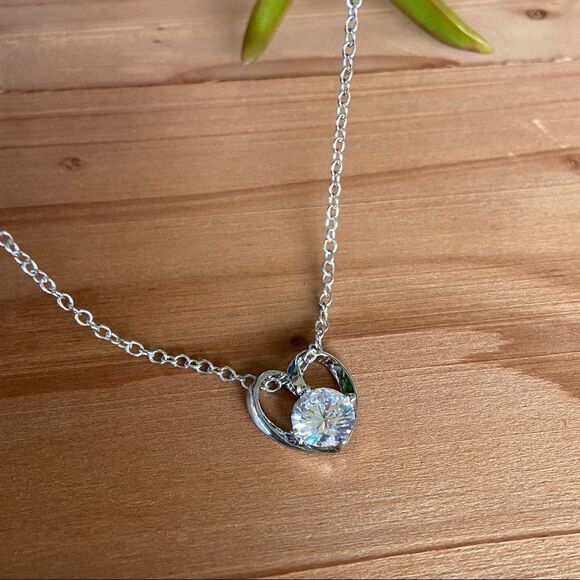 Swarovski Crystals Heart Silver Necklace - Picture 2 of 7